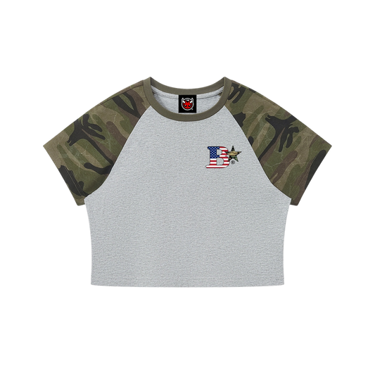 WMNS BVO® WORLD 2026 CAMO CROPPED TEE [GREY/WOODLAND CAMO]